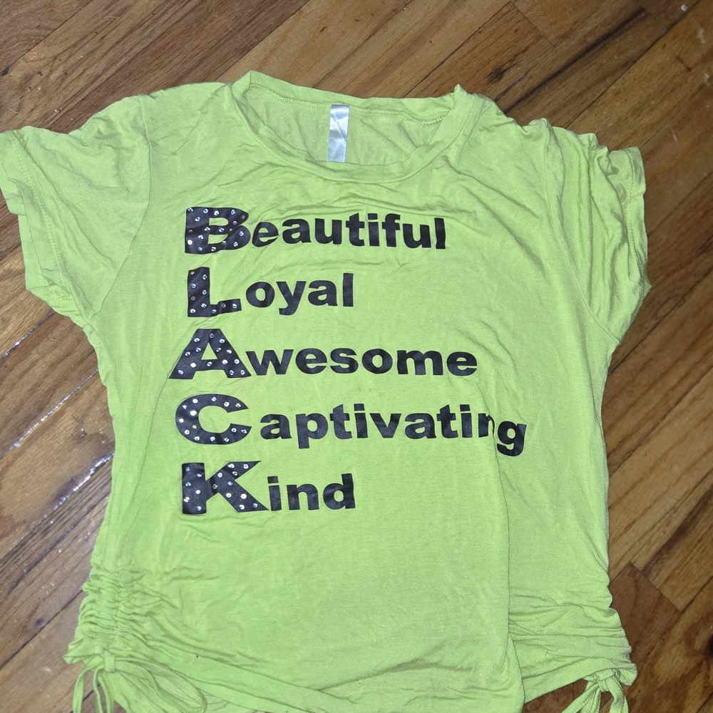 Love Nation Graphic Lime Green Ruched Tee